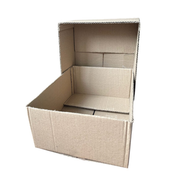 Caja telescópica